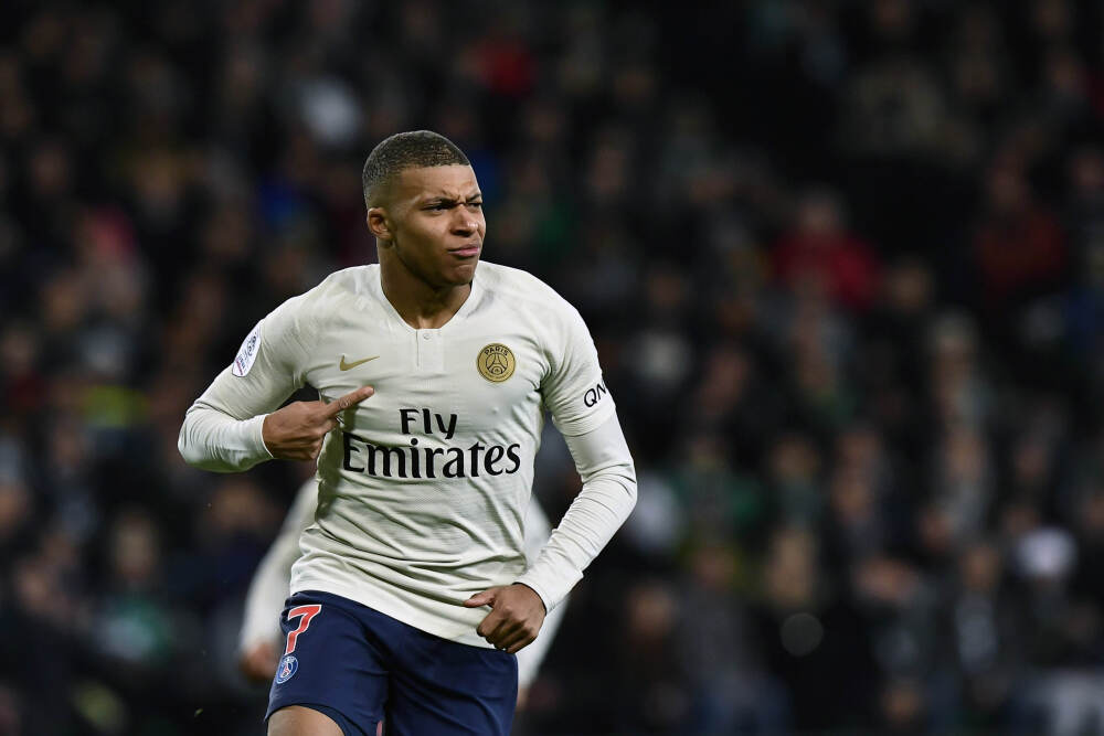 商业航天VS机器人: 跨年主线之争, 看懂这3点不踩坑